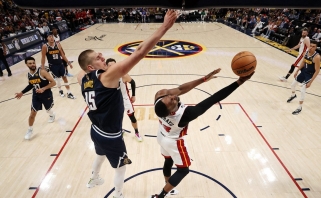 Jokičius – ne visagalis: "Heat" išlygino NBA finalo svarstykles 